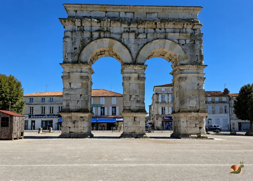 Arc de Germanicus à Saintes, monument gallo-romain